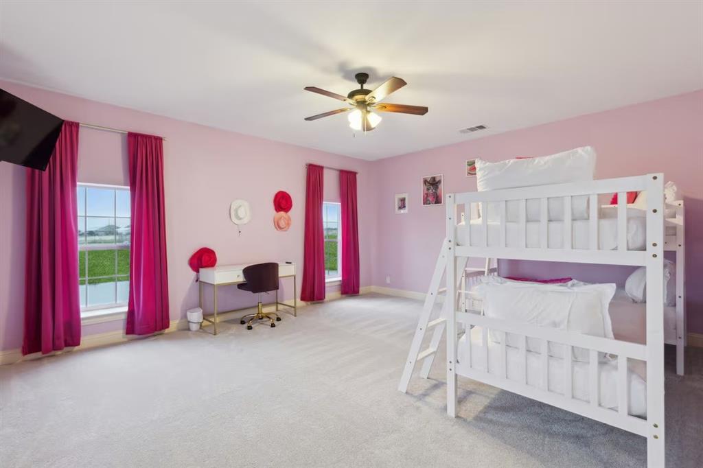 1405 Gateway Boulevard Forney, TX 75126 - Photo 27 of 32 a room with furniture and window