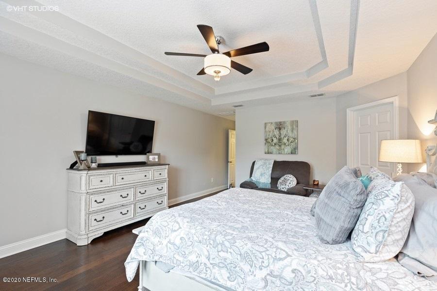 1604 Kilchurn Road Jacksonville, FL 32221 - Photo 18 of 38 Master Bedroom
