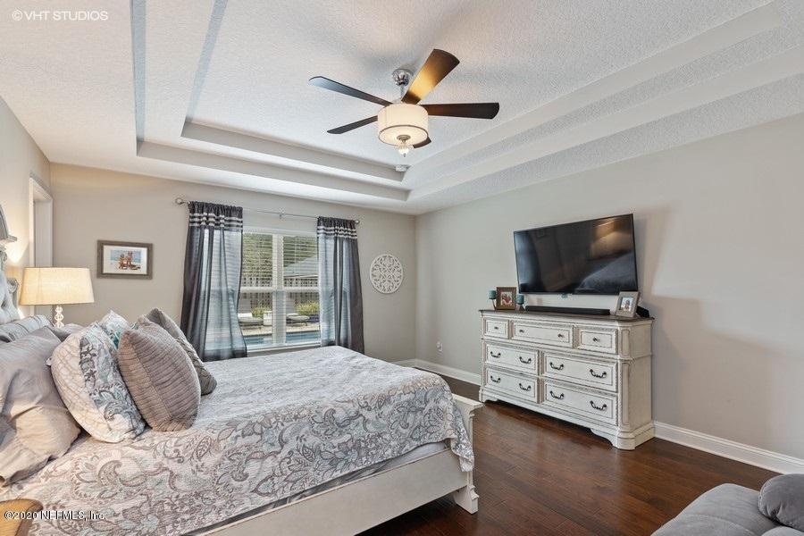 1604 Kilchurn Road Jacksonville, FL 32221 - Photo 19 of 38 Master Bedroom
