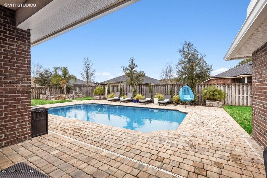 1604 Kilchurn Road Jacksonville, FL 32221 - Photo 28 of 38 Pool