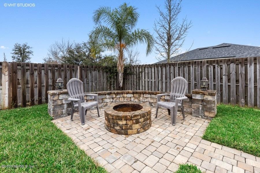 1604 Kilchurn Road Jacksonville, FL 32221 - Photo 35 of 38 Outdoor Fireplace