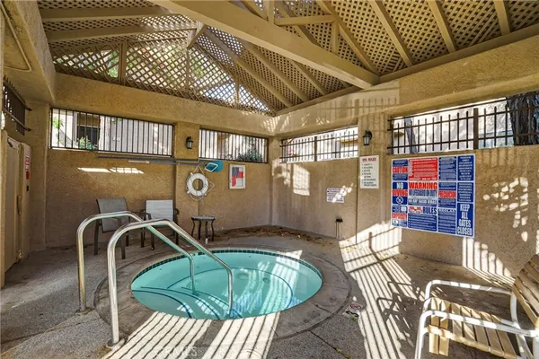 $3,450 | 2381 Archwood Lane, Unit 184, Simi Valley, CA 93063
