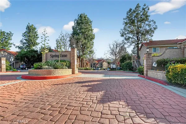 $3,450 | 2381 Archwood Lane, Unit 184, Simi Valley, CA 93063