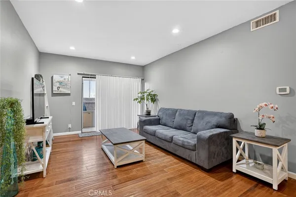 $3,450 | 2381 Archwood Lane, Unit 184, Simi Valley, CA 93063