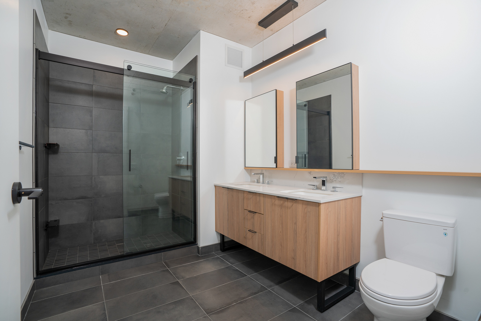 234 West Polk Street, Unit 2406 Chicago, IL 60607 - Photo 8 of 30
