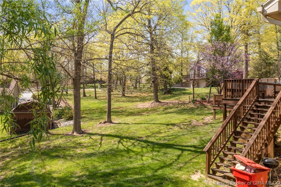 4613 Shady View Drive Floyds Knobs, IN 47119 - Photo 11 of 57
