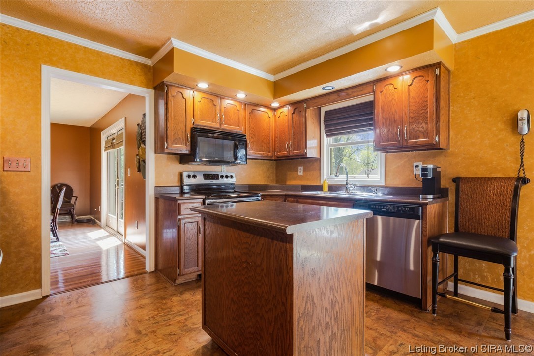 4613 Shady View Drive Floyds Knobs, IN 47119 - Photo 37 of 57