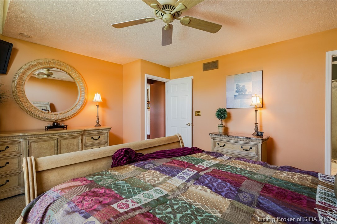 4613 Shady View Drive Floyds Knobs, IN 47119 - Photo 39 of 57