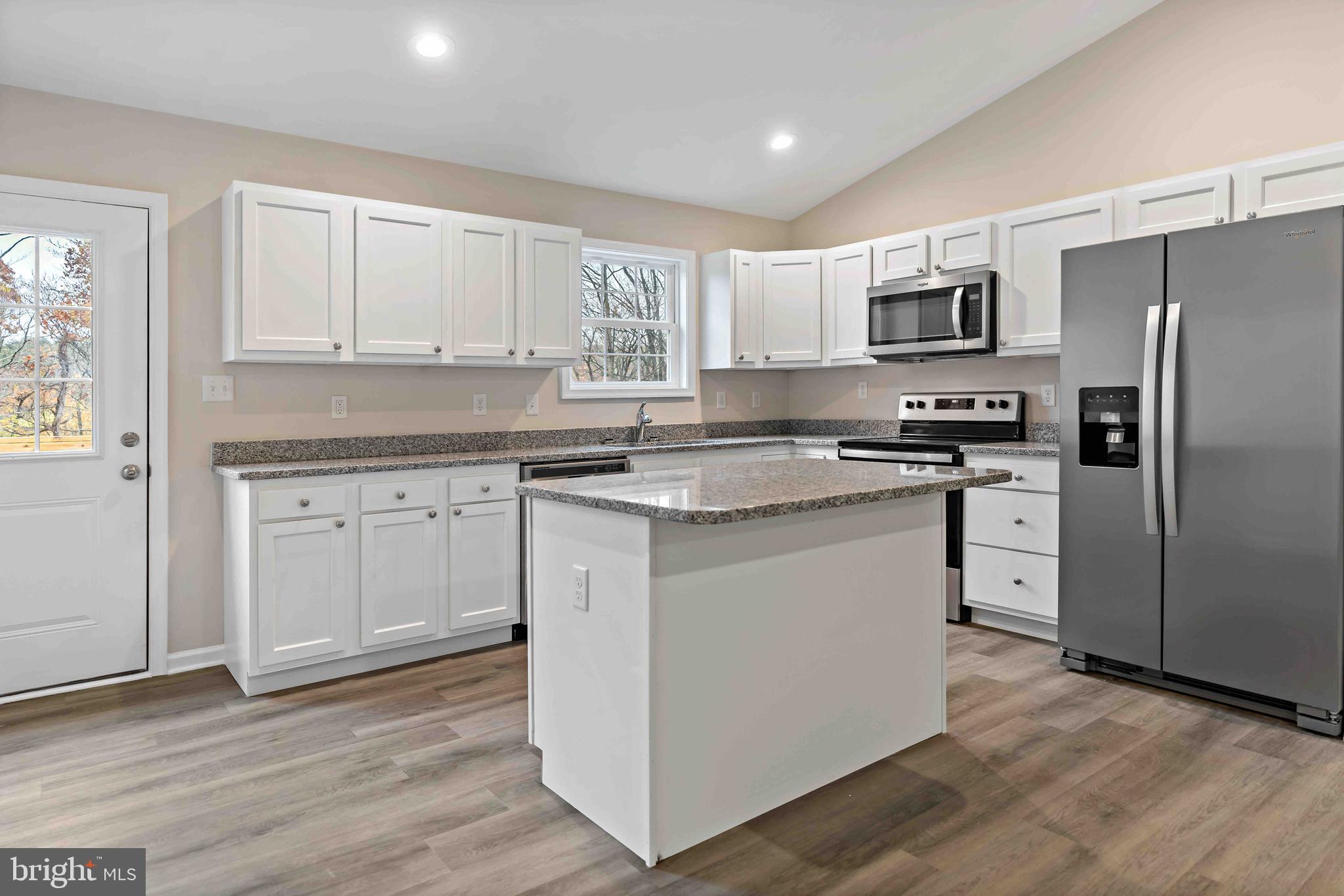 1601 Tabor Road Berkeley Springs, WV 25411 - Photo 5 of 22 Upgraded stainless steel package