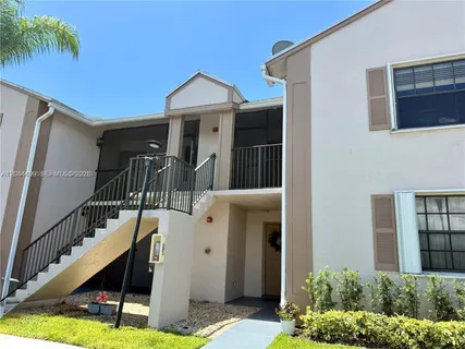 $2,100 | 1044 South Independence Drive, Unit 1044I, Homestead, FL 33034