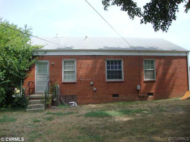 1707 Lyndover Road Richmond, VA 23222 - Photo 2 of 4 Exterior Back