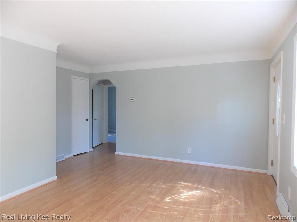 1857 Dawes Avenue Rochester Hills, MI 48307 - Photo 9 of 27