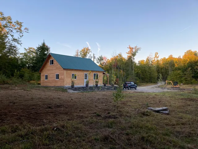 $239,000 | 18 Amy Way, Milo, ME 04463