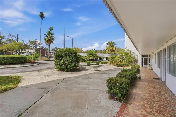 $149,900 | 200 North Betty Lane, Unit 1C, Clearwater, FL 33755