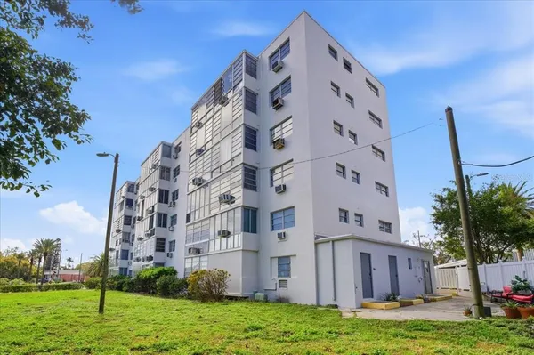 $149,900 | 200 North Betty Lane, Unit 1C, Clearwater, FL 33755