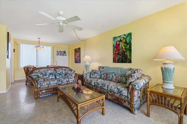 $149,900 | 200 North Betty Lane, Unit 1C, Clearwater, FL 33755