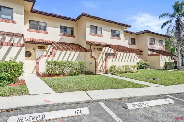 $349,900 | 4732 Northwest 90th Avenue, Unit 4732, Sunrise, FL 33351