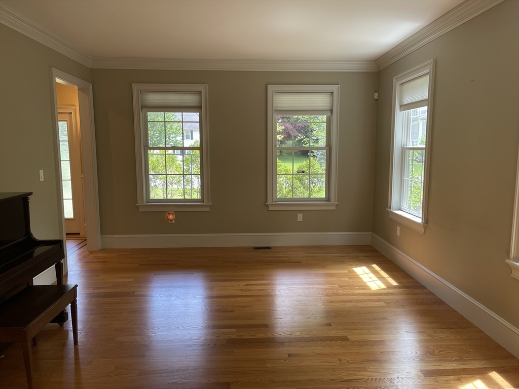 10 Blodgett Road Lexington, MA 02420 - Photo 9 of 24