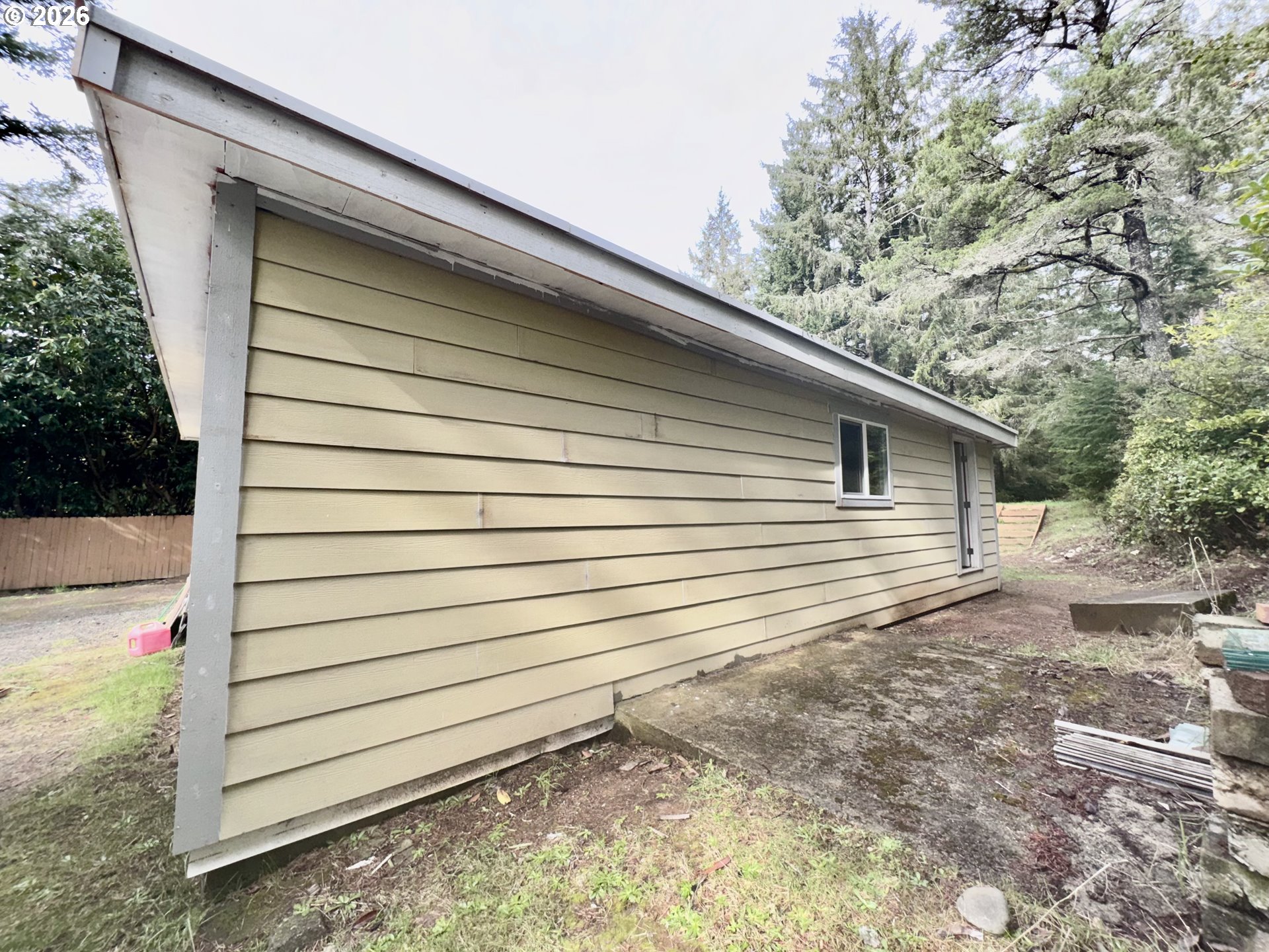 4923 Mitchell Loop Road Florence, OR 97439 - Photo 4 of 22