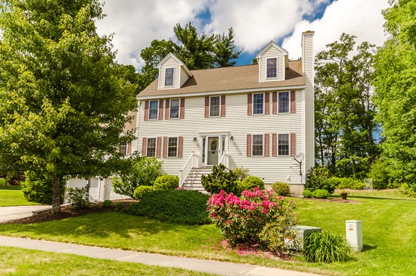 74 Russett Hill Road Haverhill, MA 01830 - Photo 2 of 30 Gallery Image 2
