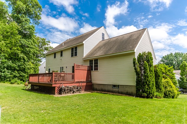 74 Russett Hill Road Haverhill, MA 01830 - Photo 3 of 30 Gallery Image 3