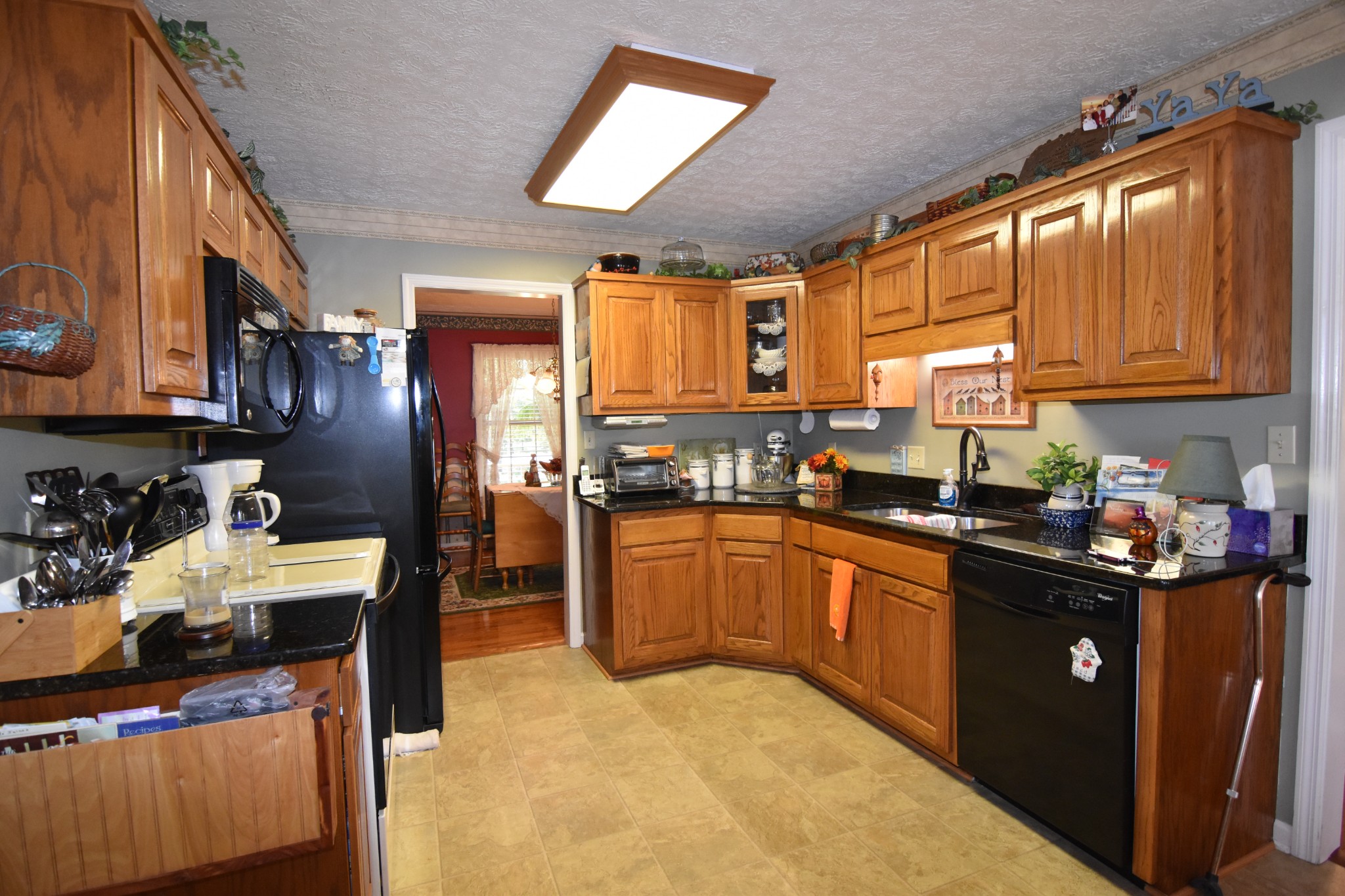 980 Harkreader Road Mount Juliet, TN 37122 - Photo 11 of 33 a kitchen with granite countertop lots of counter top space and appliances