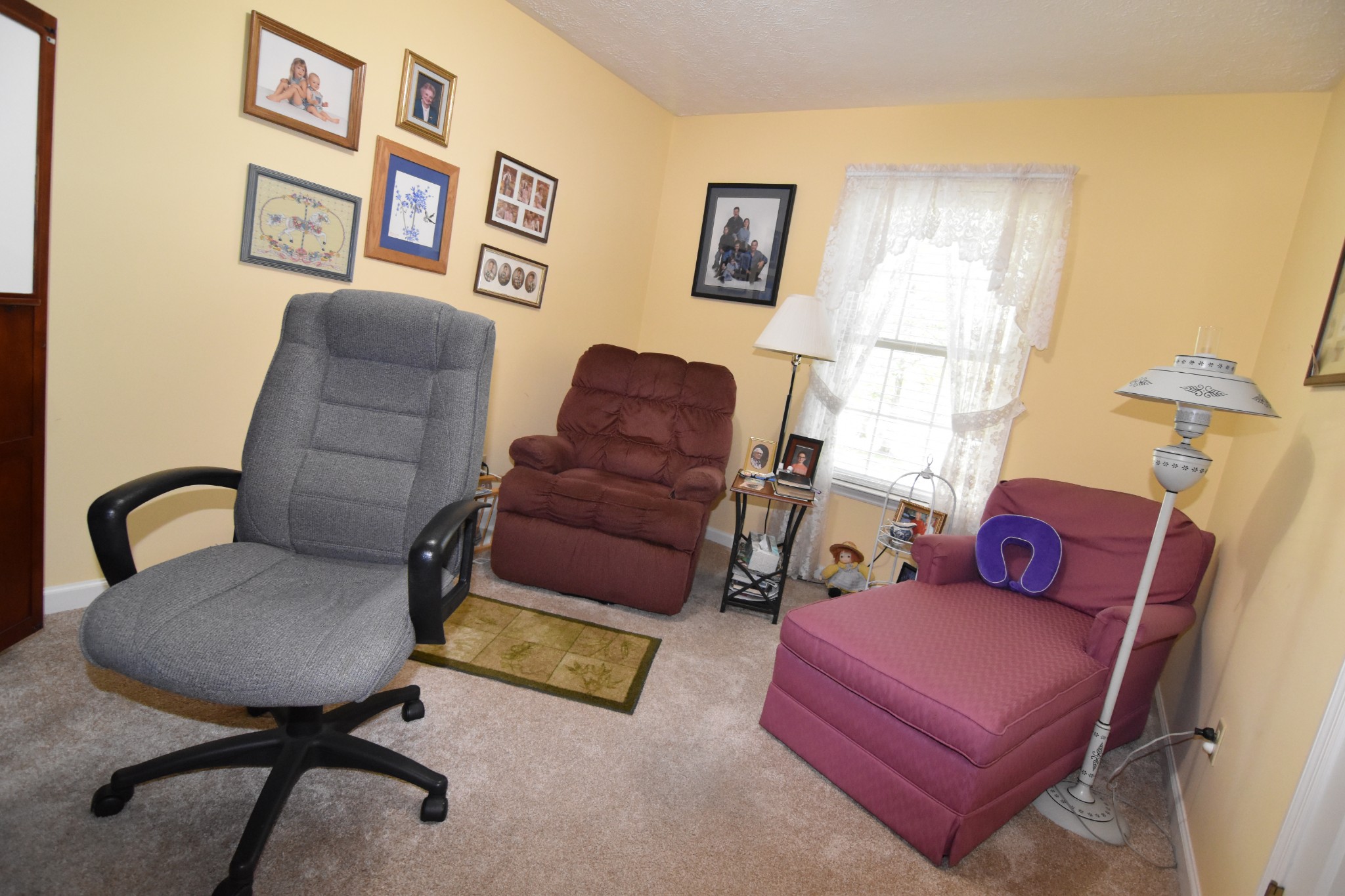 980 Harkreader Road Mount Juliet, TN 37122 - Photo 19 of 33 a living room with furniture and a window