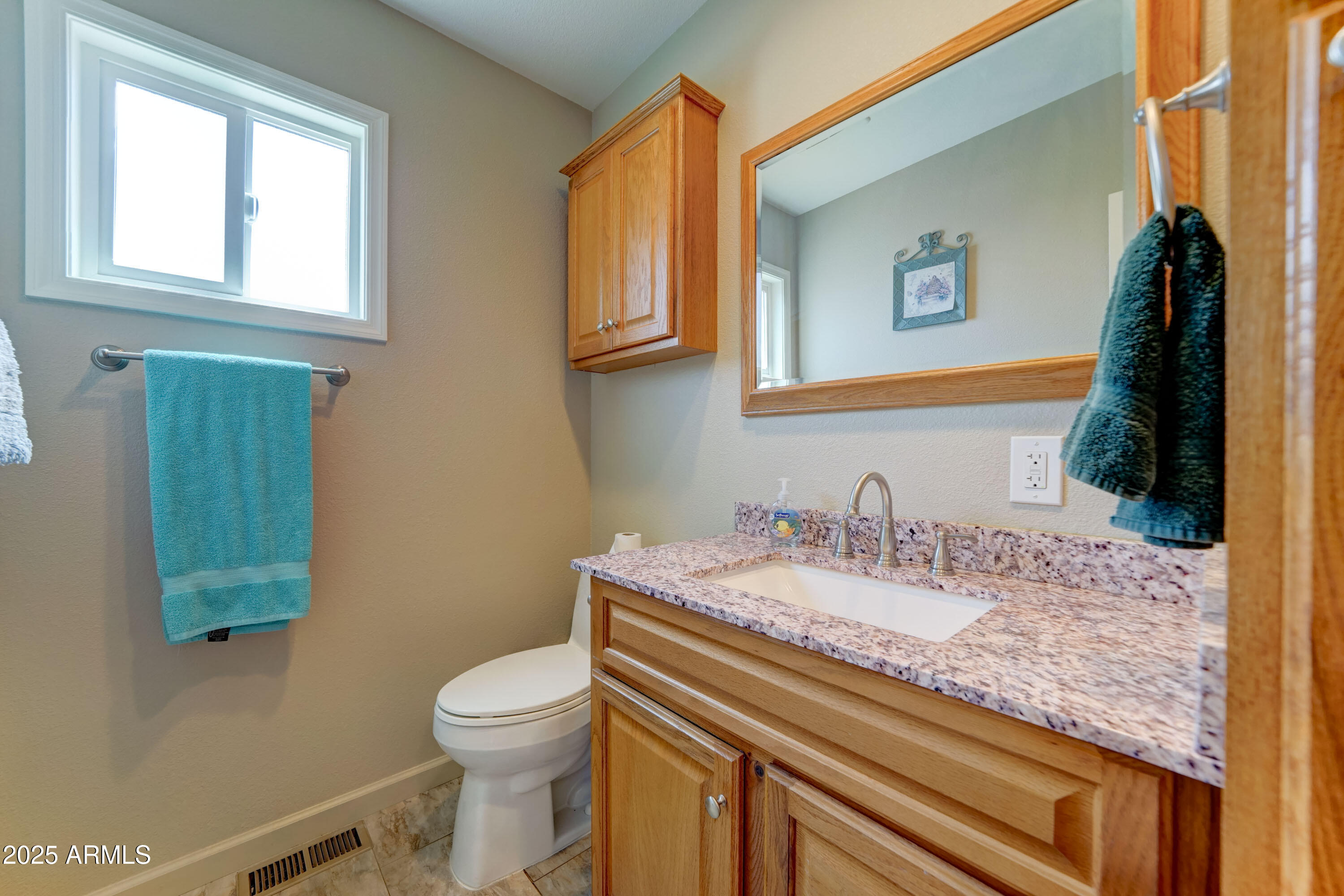 111 South Greenfield Road, Unit 166 Mesa, AZ 85206 - Photo 19 of 28 half bath in AZ room has lots of counter