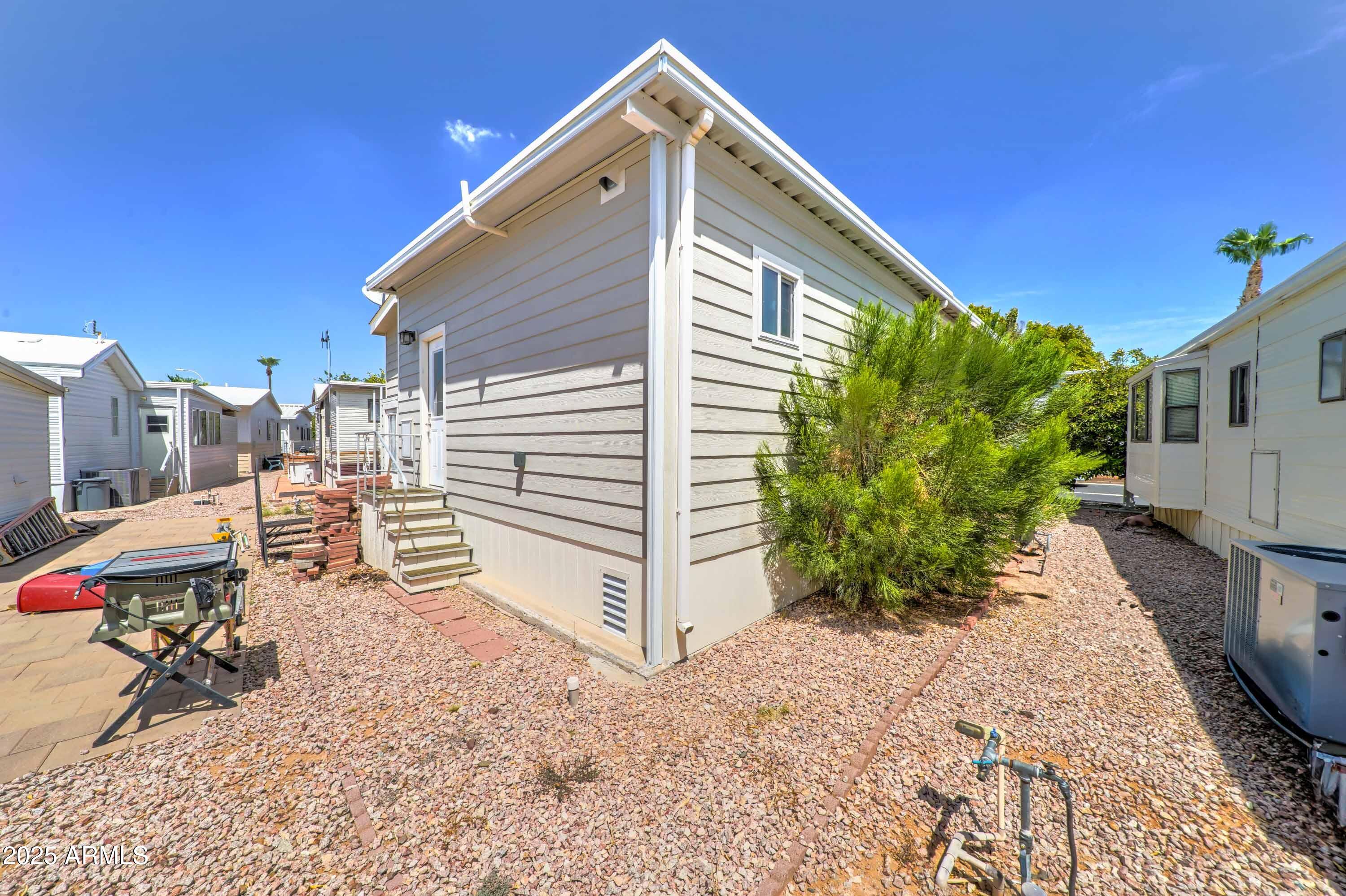 111 South Greenfield Road, Unit 166 Mesa, AZ 85206 - Photo 22 of 28 well built home