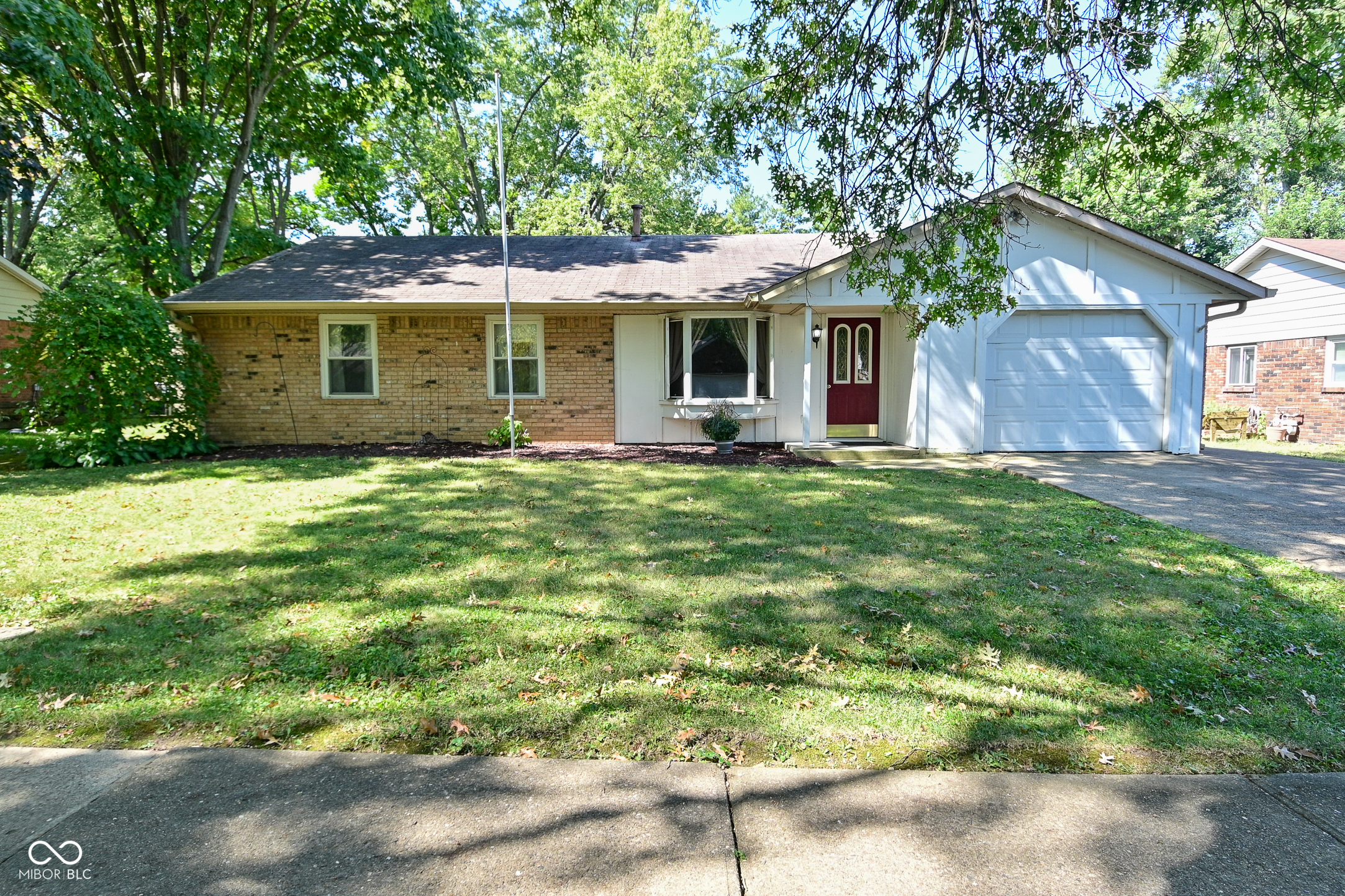 7624 Miracle Road Indianapolis, IN 46237 - Photo 1 of 50 Gallery Image 1