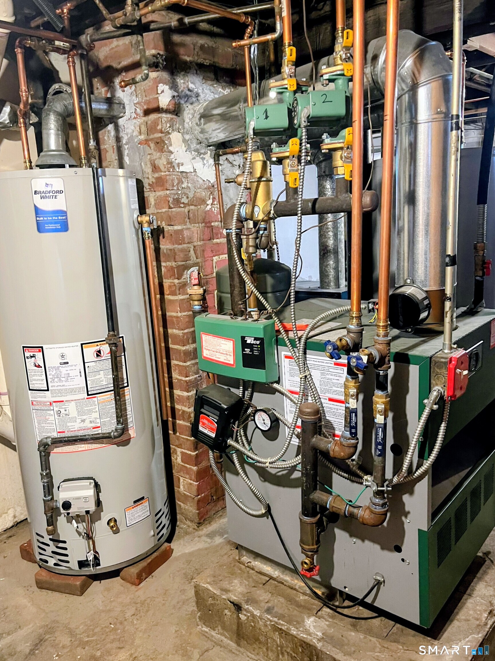 656 Cove Road Stamford, CT 06902 - Photo 6 of 7