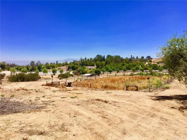 a view of lake view with beach