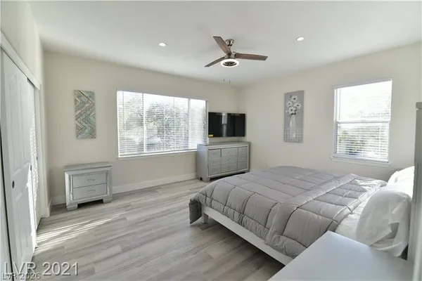 $7,500 | 385 Glenridding Street, Las Vegas, NV 89183