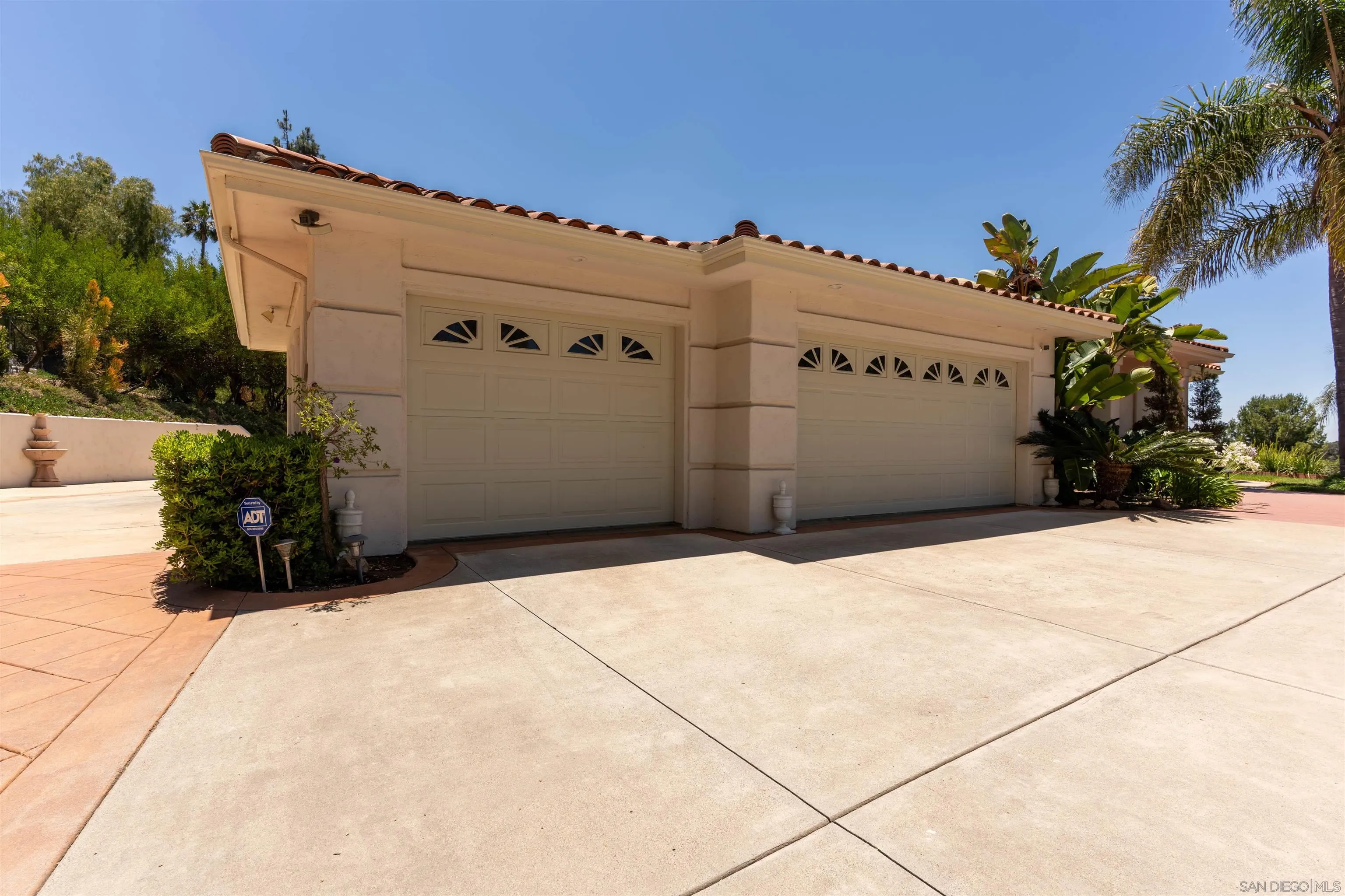 3537 Rosa Way Fallbrook, CA 92028 - Photo 5 of 49