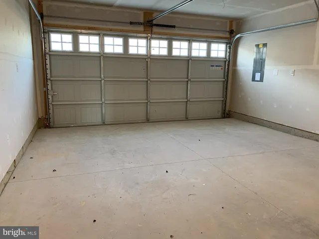 a view of a garage