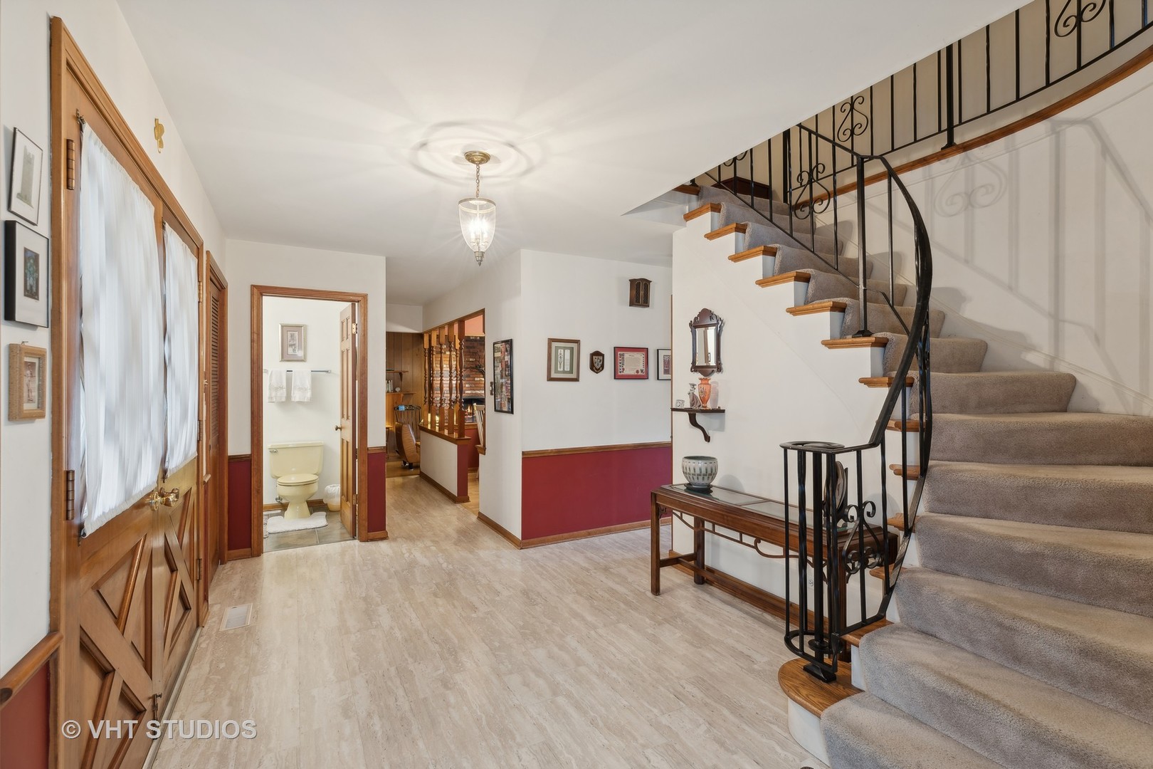 2919 Embassy Row Flossmoor, IL 60422 - Photo 2 of 20 a view of entryway with wooden floor and stairs