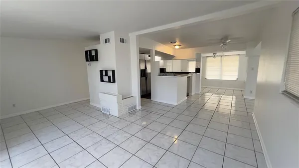 $1,895 | 110 14th Avenue Southwest, Largo, FL 33770
