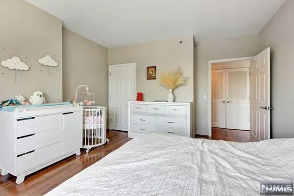 $2,900 | 3412 City Place, Edgewater, NJ 07020