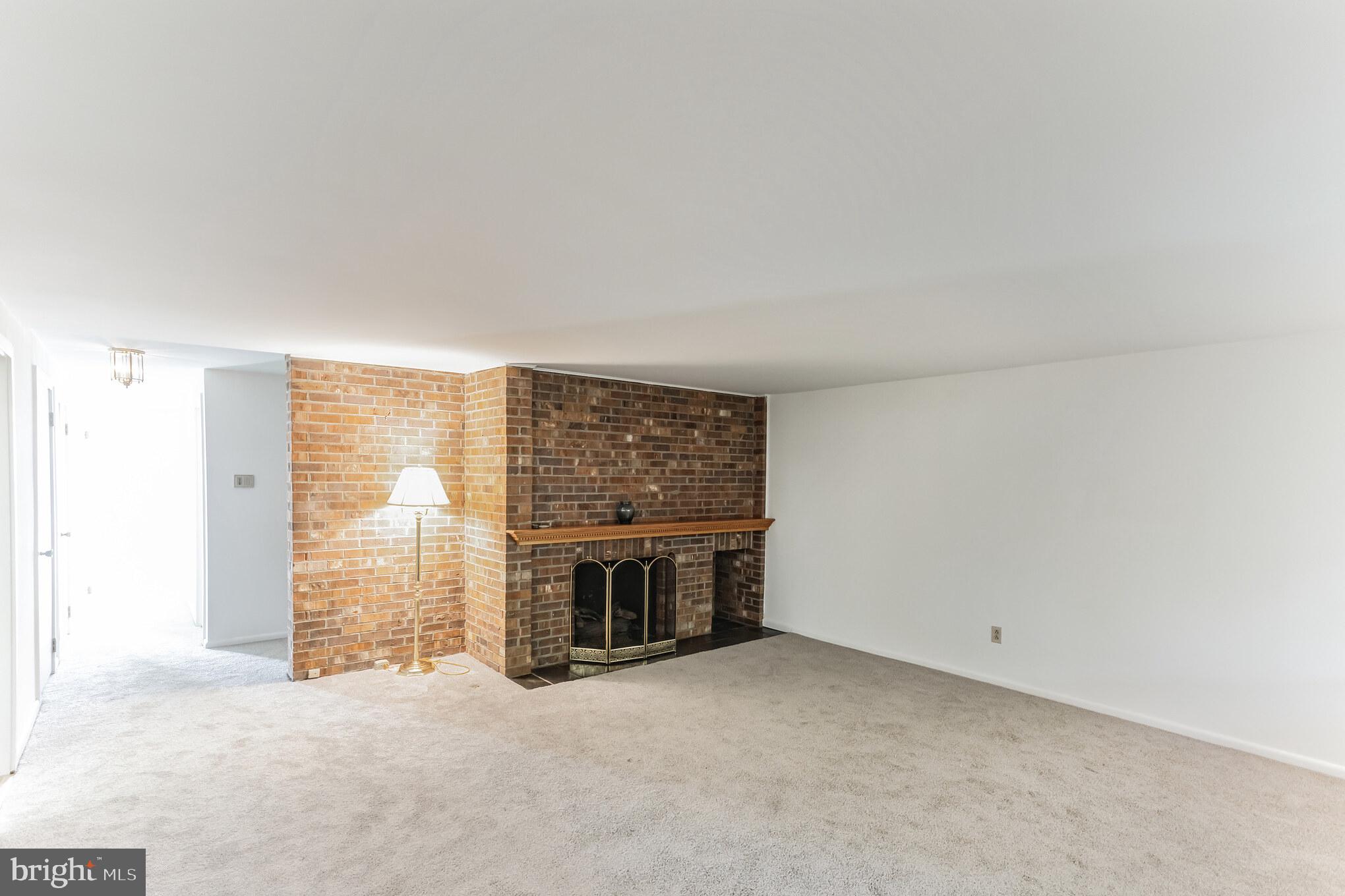 19 West Close Moorestown, NJ 08057 - Photo 8 of 22