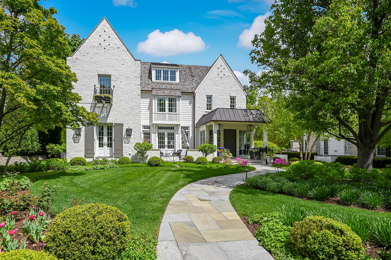 121 East 4th Street Hinsdale, IL 60521 - Photo 1 of 60