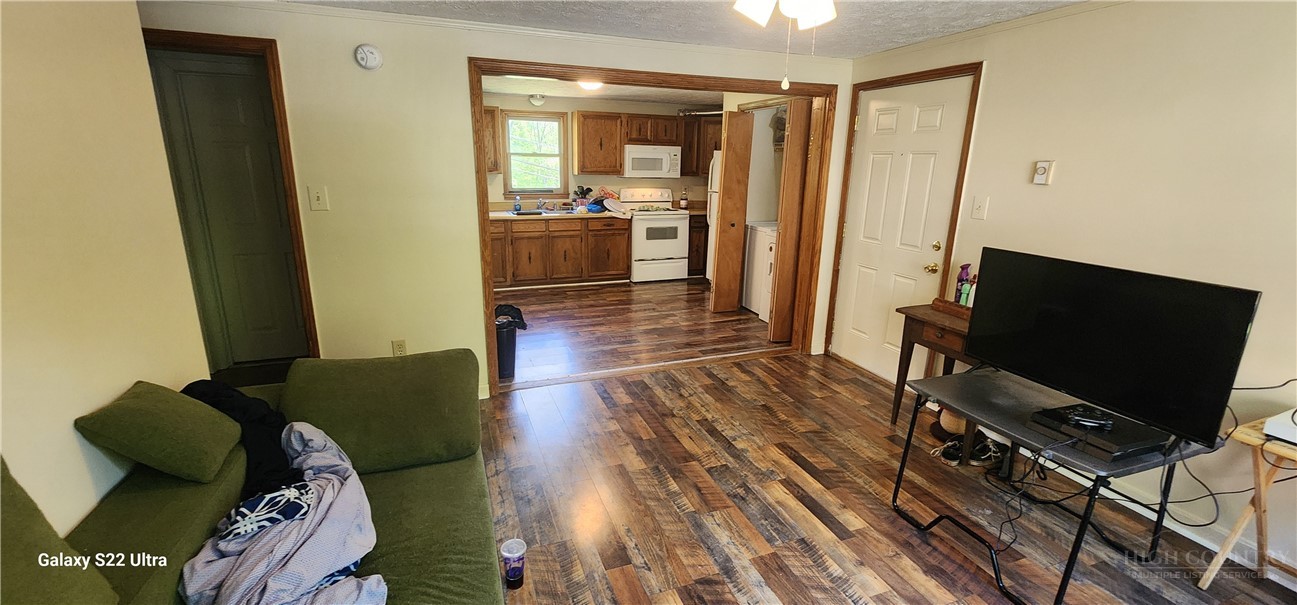 143 Stoneybrook Court, Unit 201 Boone, NC 28607 - Photo 3 of 13