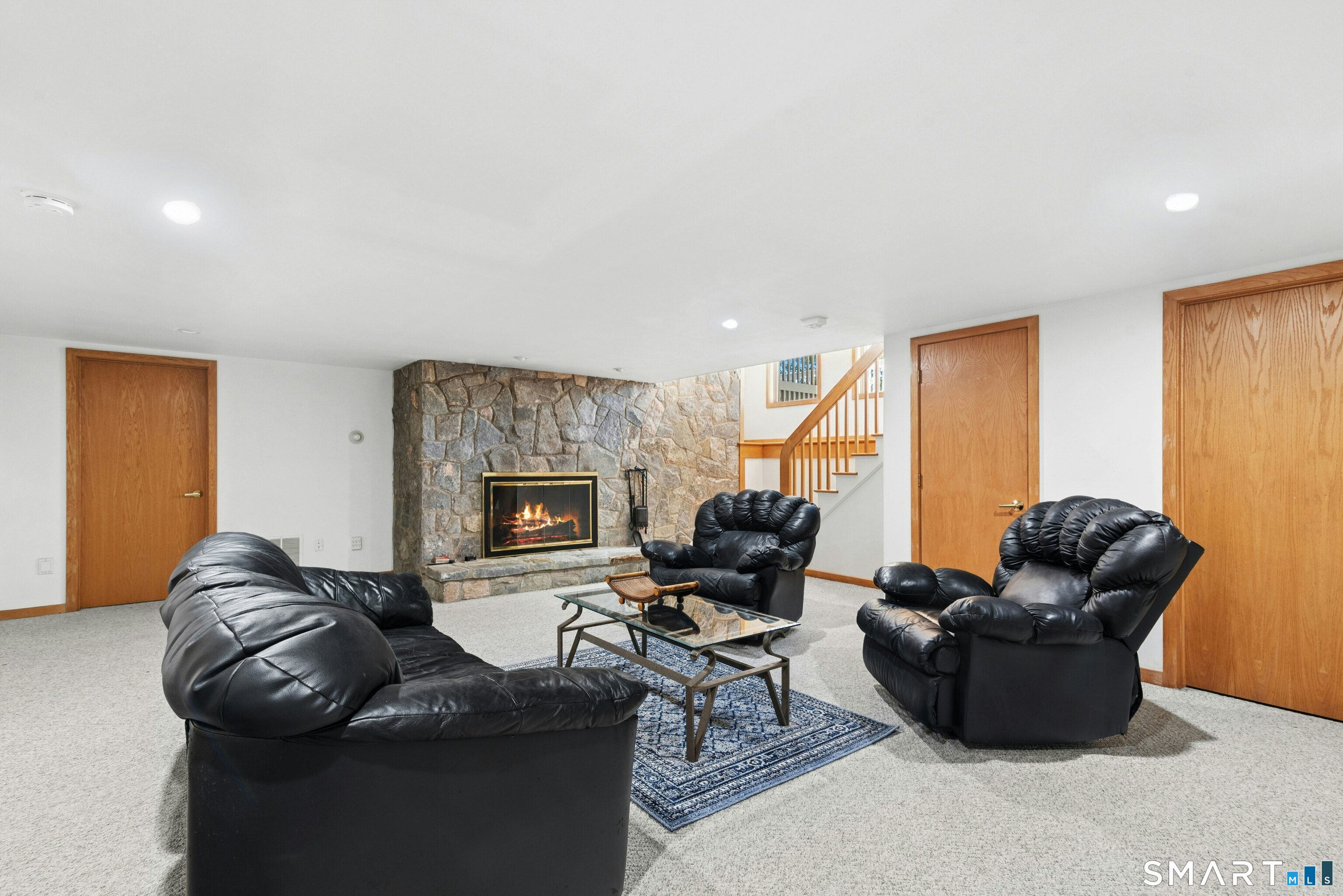 141 Canoe Brook Road Trumbull, CT 06611 - Photo 30 of 40