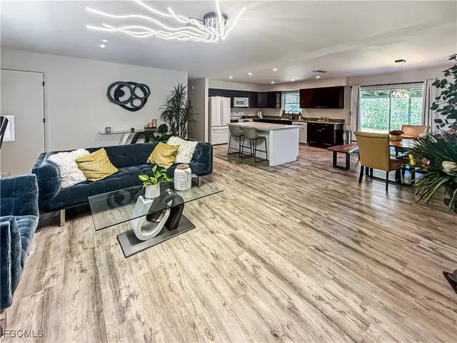 $349,000 | 2355 Ivy Avenue, Fort Myers, FL 33907