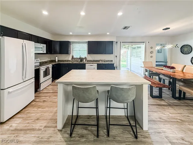 $349,000 | 2355 Ivy Avenue, Fort Myers, FL 33907