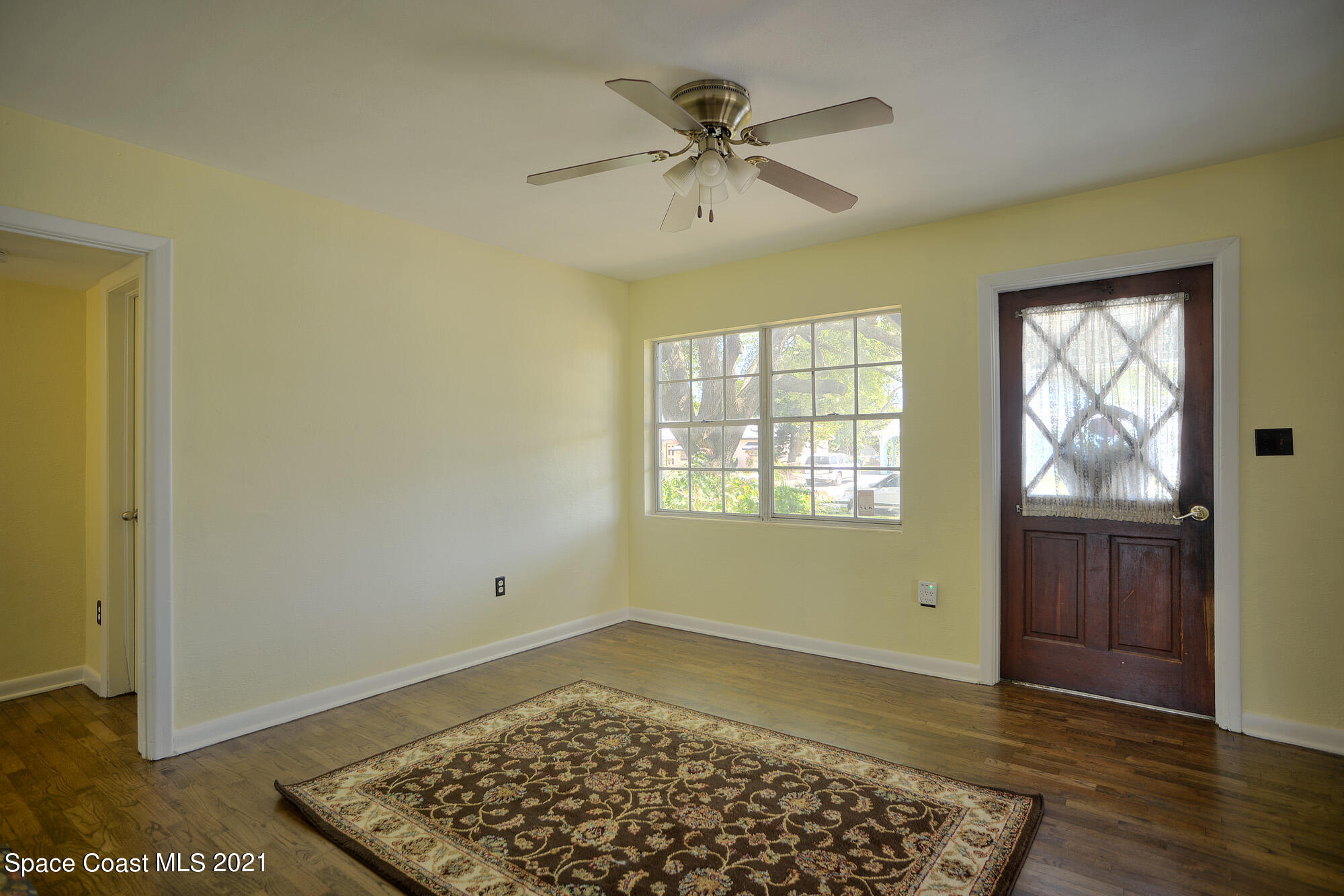 2409 Cherbourg Road Cocoa, FL 32926 - Photo 2 of 21 foyer