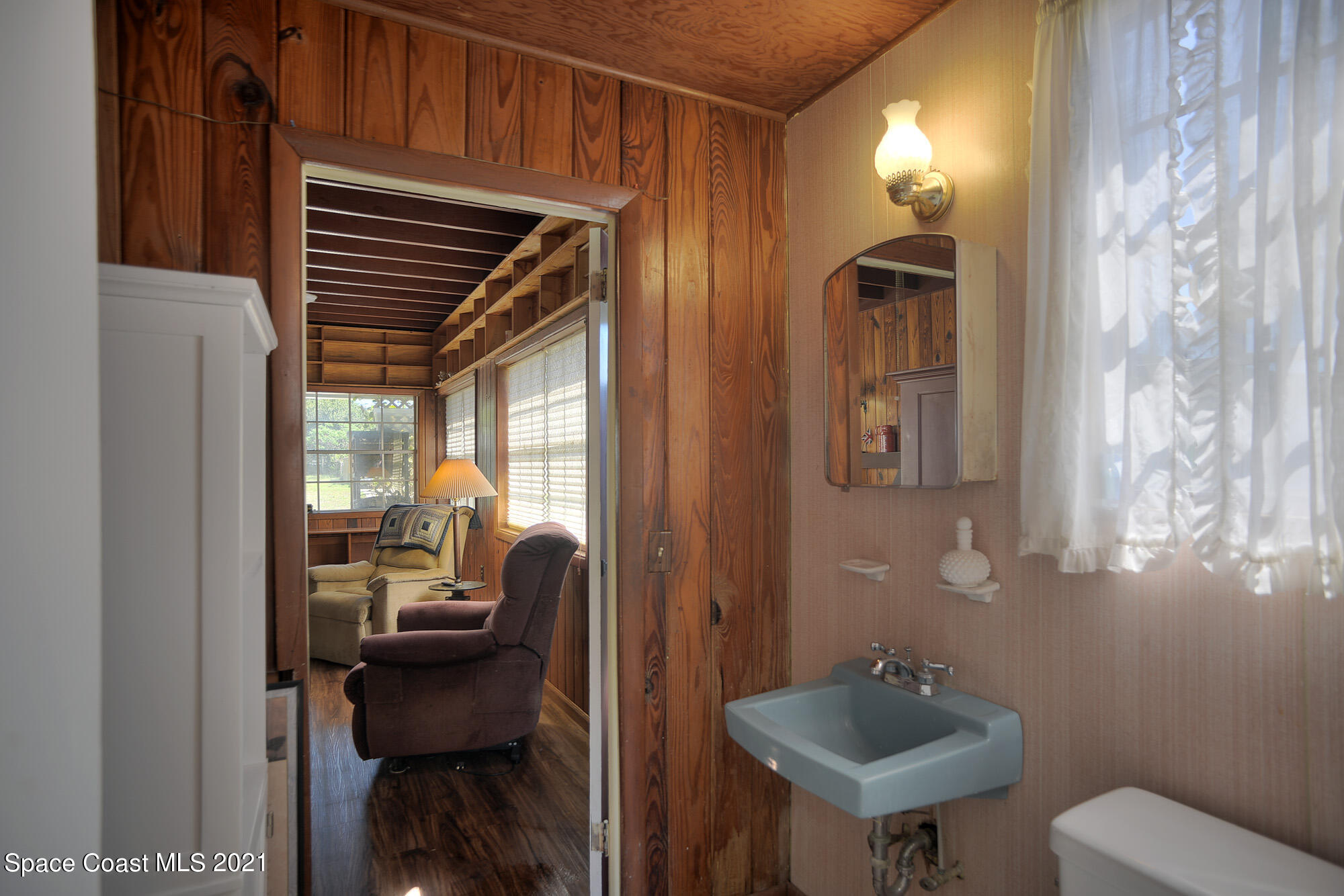 2409 Cherbourg Road Cocoa, FL 32926 - Photo 11 of 21 guest bath
