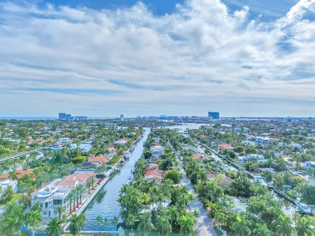 $3,750,000 | 302 Coral Way, Fort Lauderdale, FL 33301