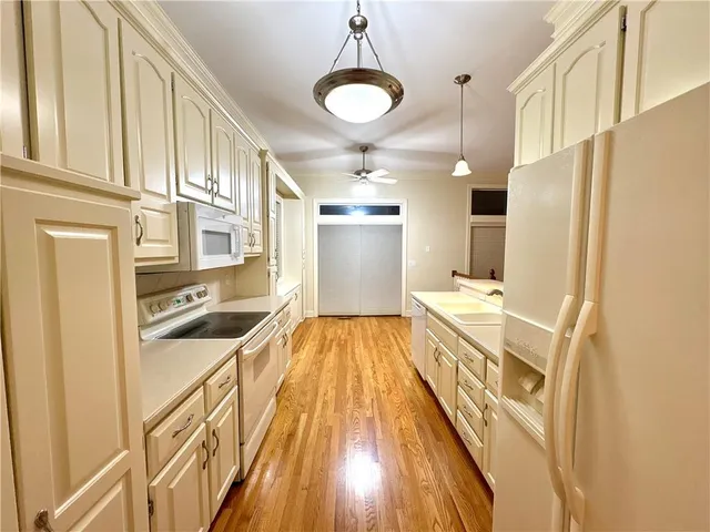 $430,000 | 2409 Southwest Lilly Drive, Lee's Summit, MO 64081