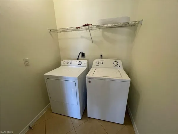 $2,300 | 8560 Evernia Court, Unit 204, Estero, FL 34135