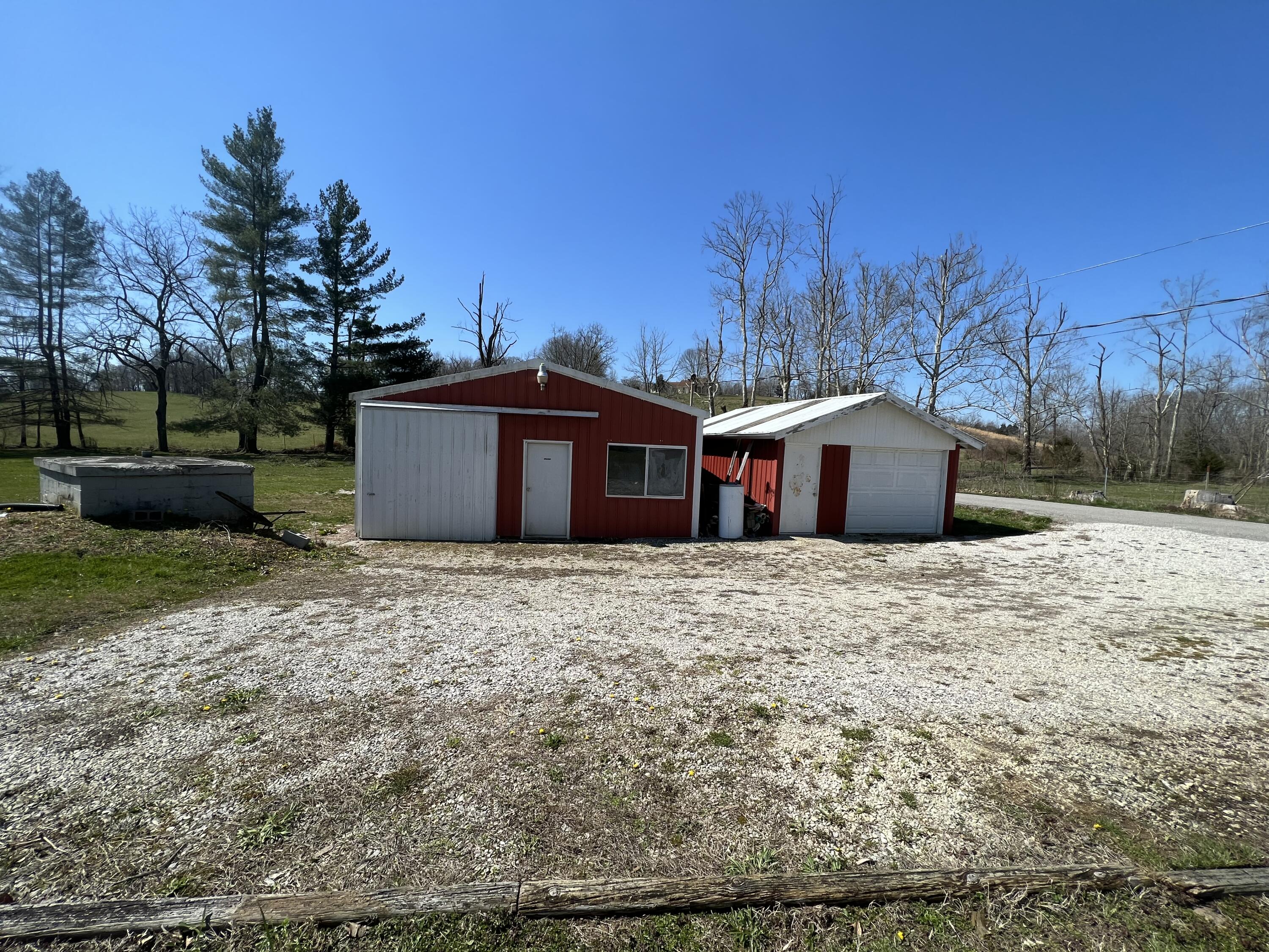 1905 Ottawa Church Road Brodhead, KY 40409 - Photo 9 of 39 FF420E34-9607-44DF-9B47-9AA02EE9C693